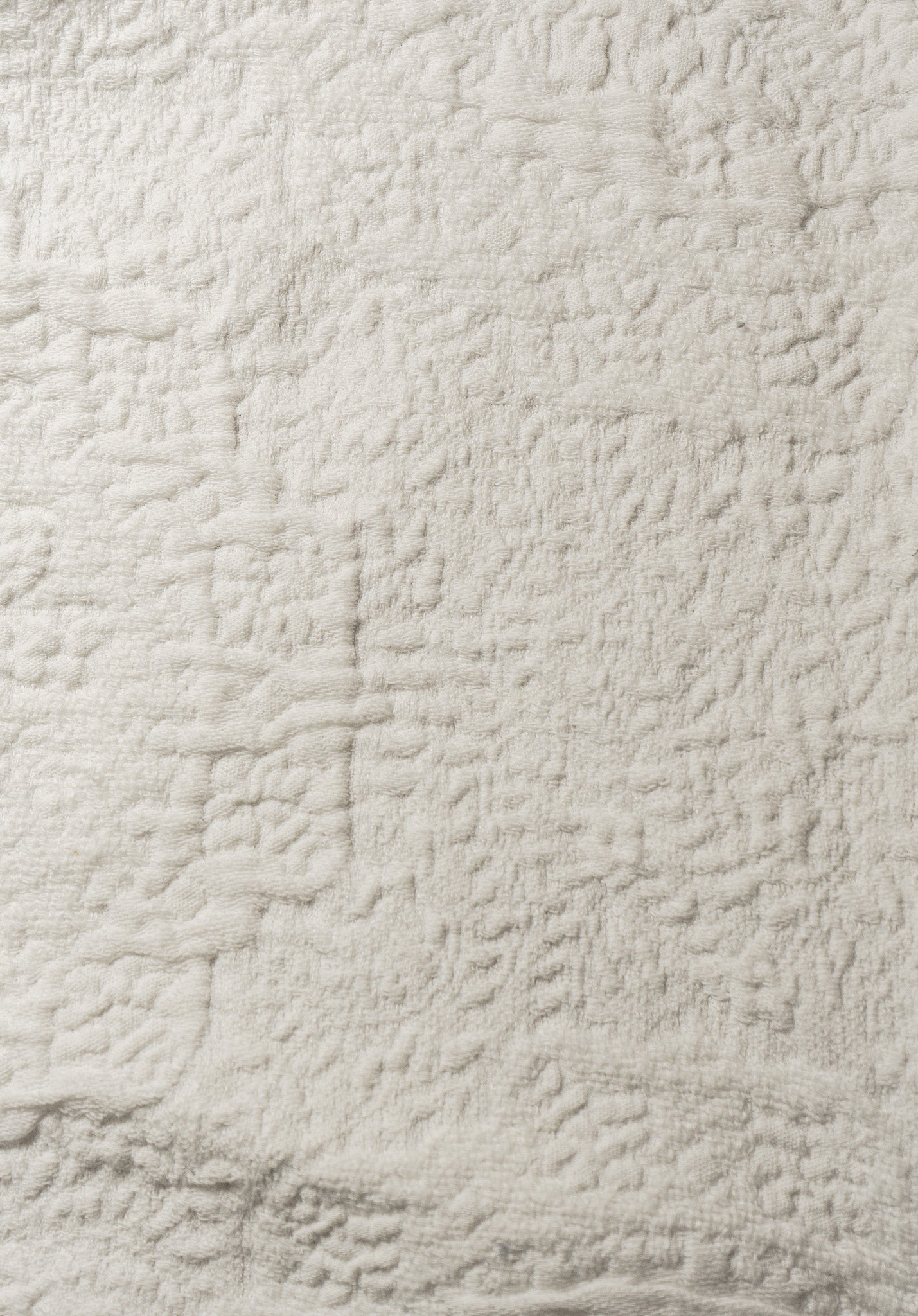 White Antik Matelasse Jacquard Weave - Garment-Washed Fabric Texture Detail | MATTEO