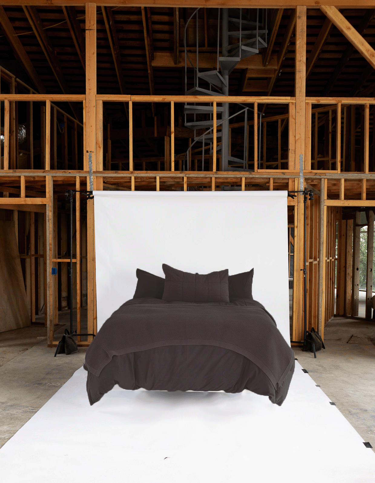 Bark Cotton Percale Tru Duvet Cover - Full Bed Studio Shot | MATTEO