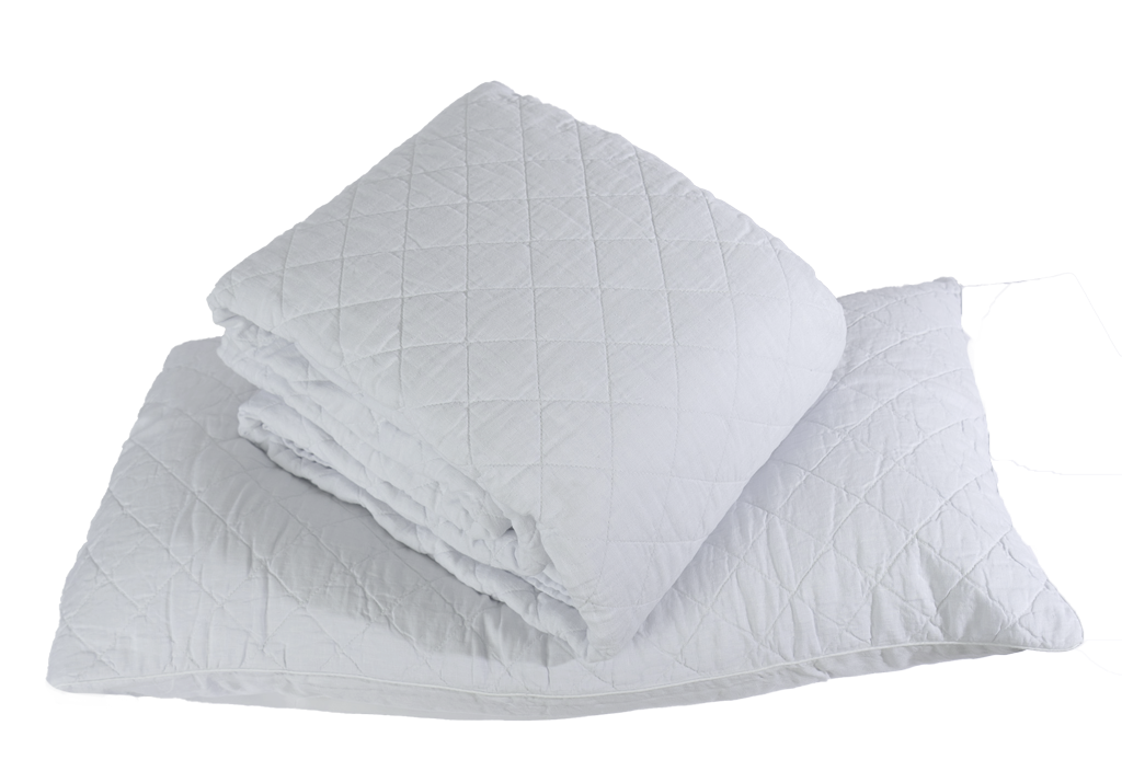 Moon Linen Ida Quilt and Sham Set - Folded Flat Lay, Diamond Quilted Detail | MATTEO