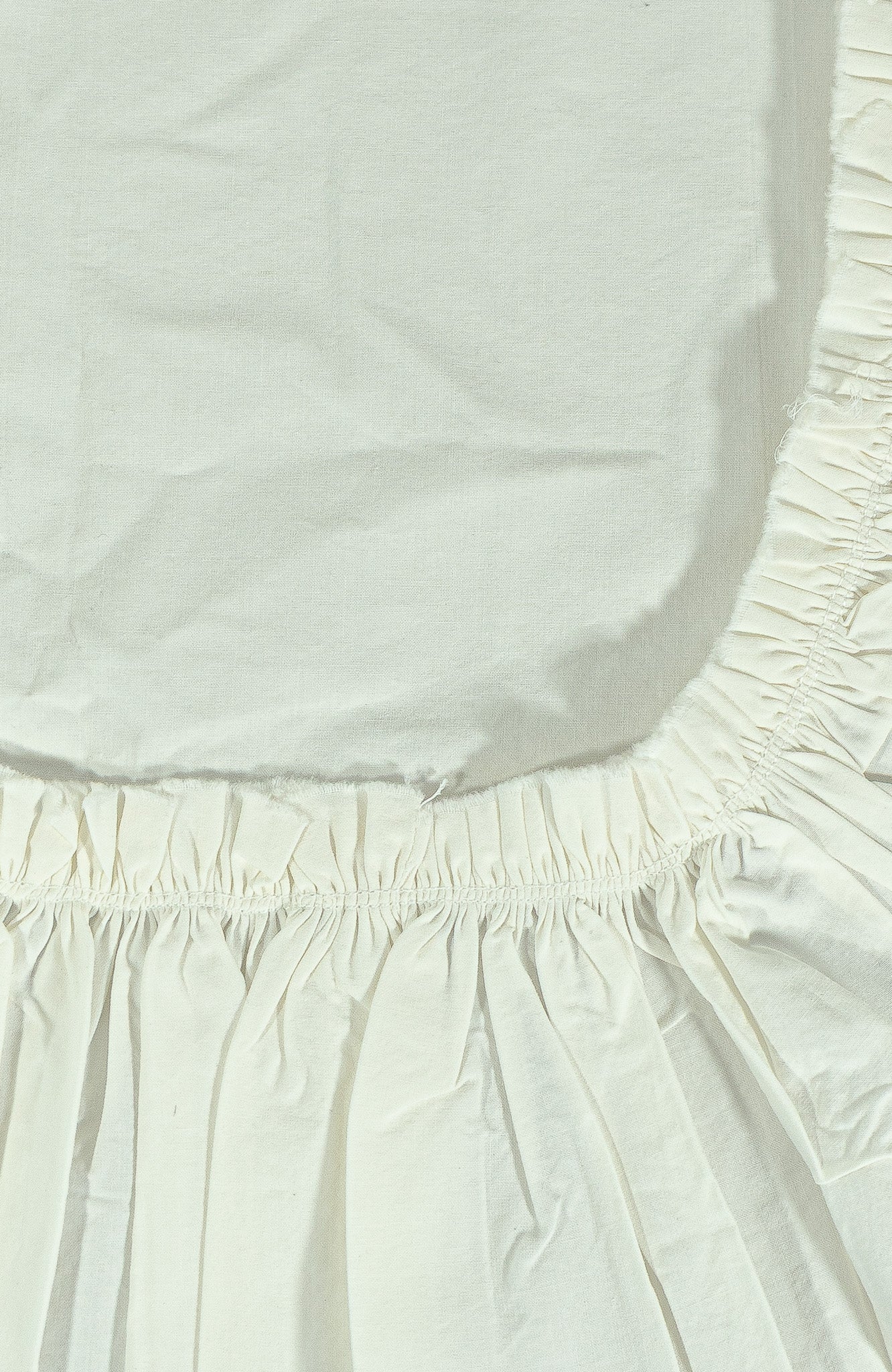 Off White Tat Cotton Duvet Cover - Tattered Ruffle Border Detail Close-Up | MATTEO