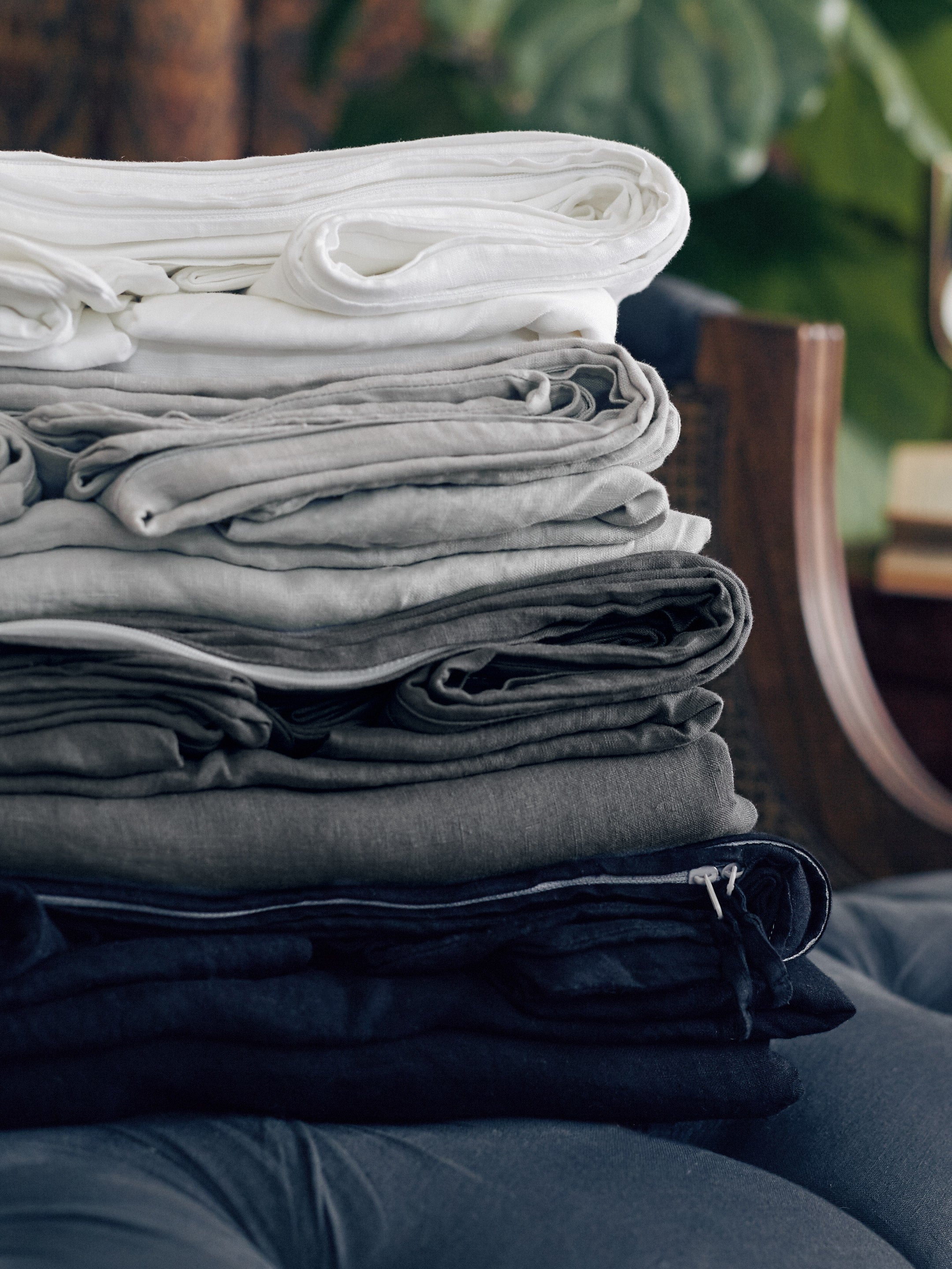 Neutral Vintage Linen Duvet Covers - Folded Stack
